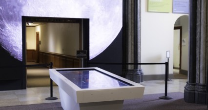 Smithsonian Custom Touch Table